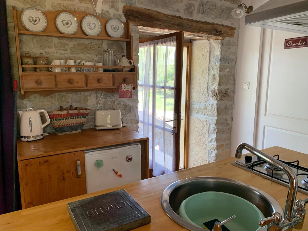 Coutillard Parisot  Exterior photo