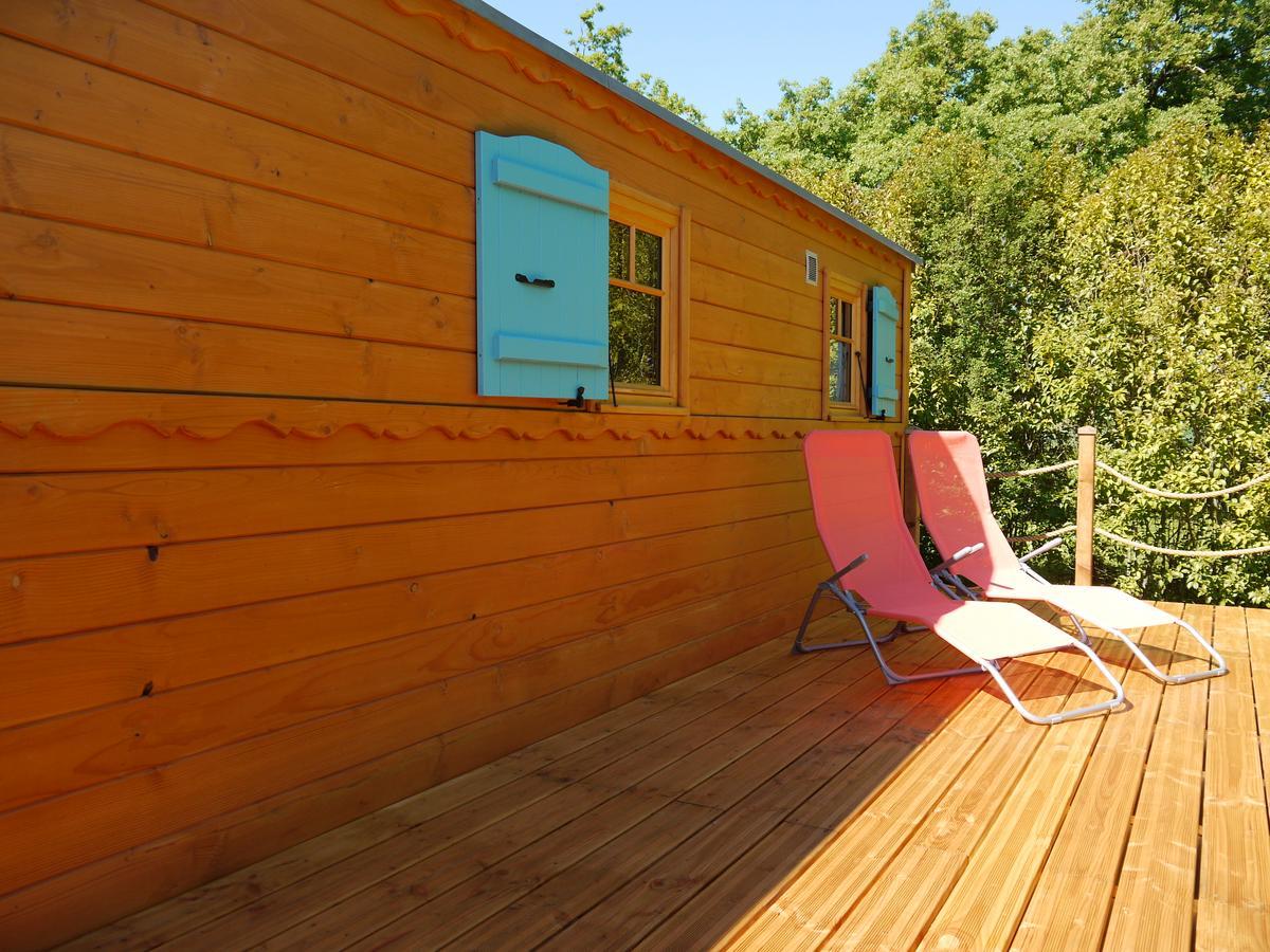 Coutillard Parisot  Exterior photo